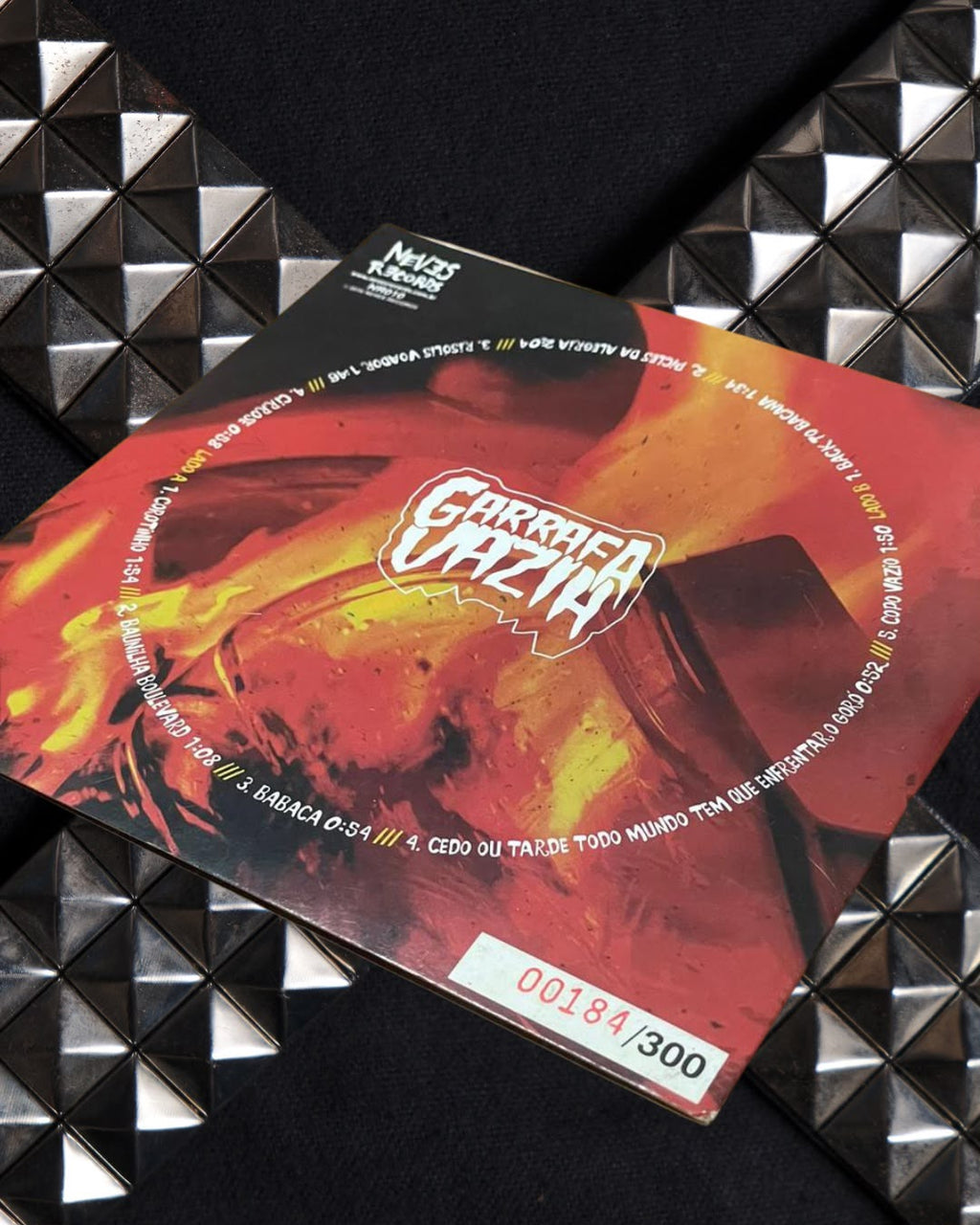 “Corotinho” — Garrafa Vazia Compacto 7” edição limitada pela Neves Records