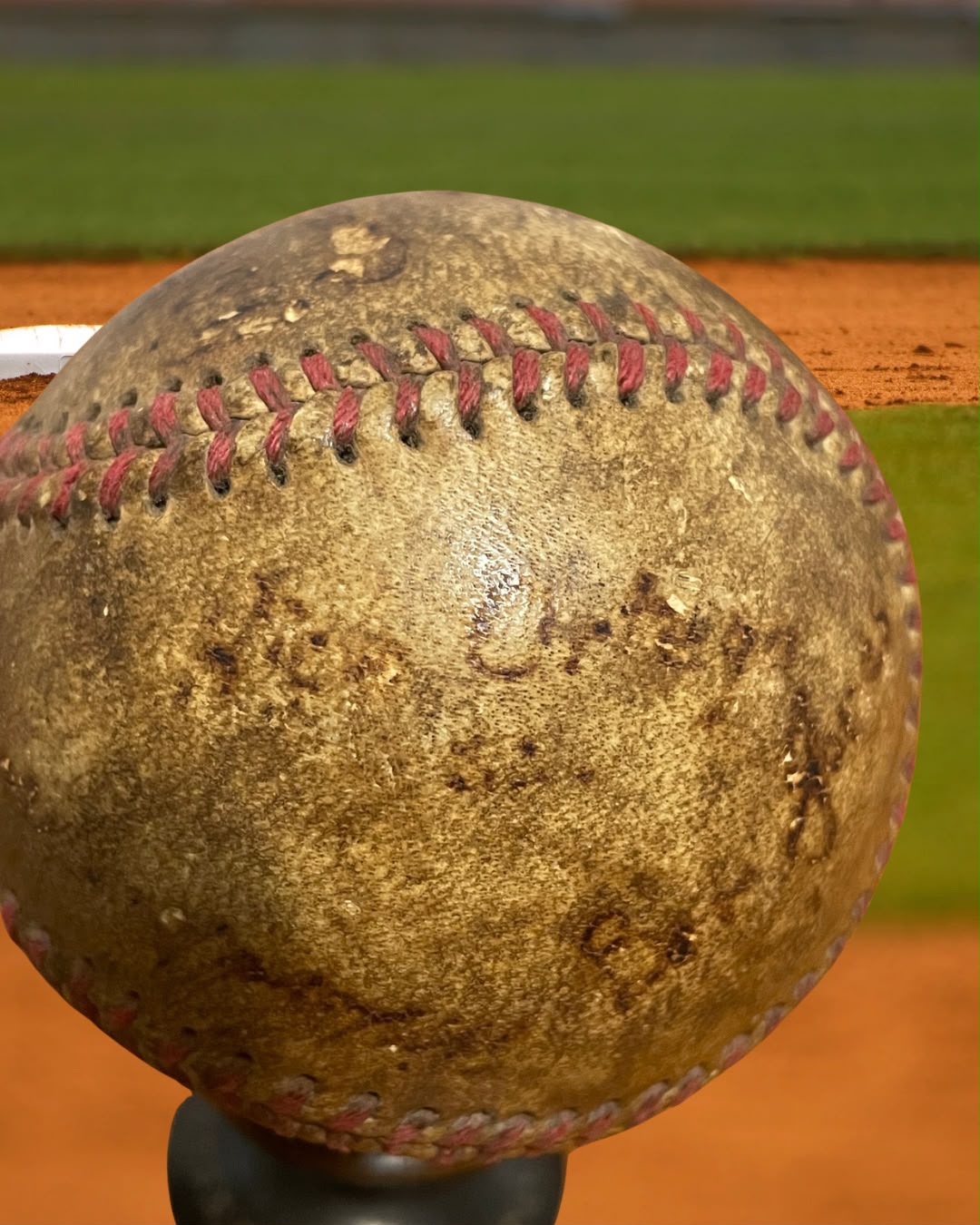 BOLA DE BASEBALL ORIGINAL “FWC CHAMPS” — 1951