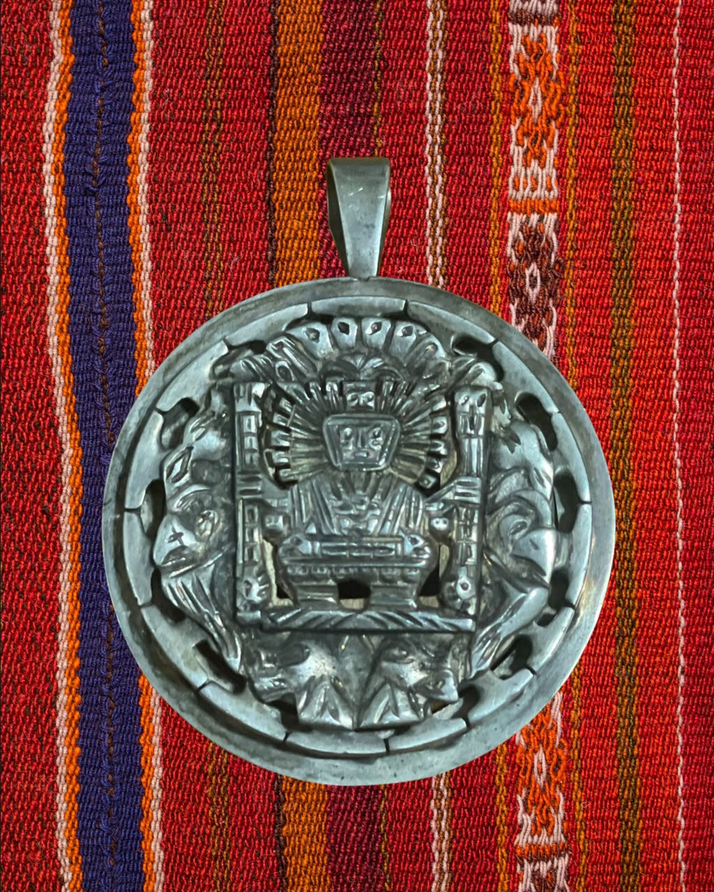 Pingente e Broche Asteca em Prata Mexicana 925 — Joia Vintage dos Anos 40